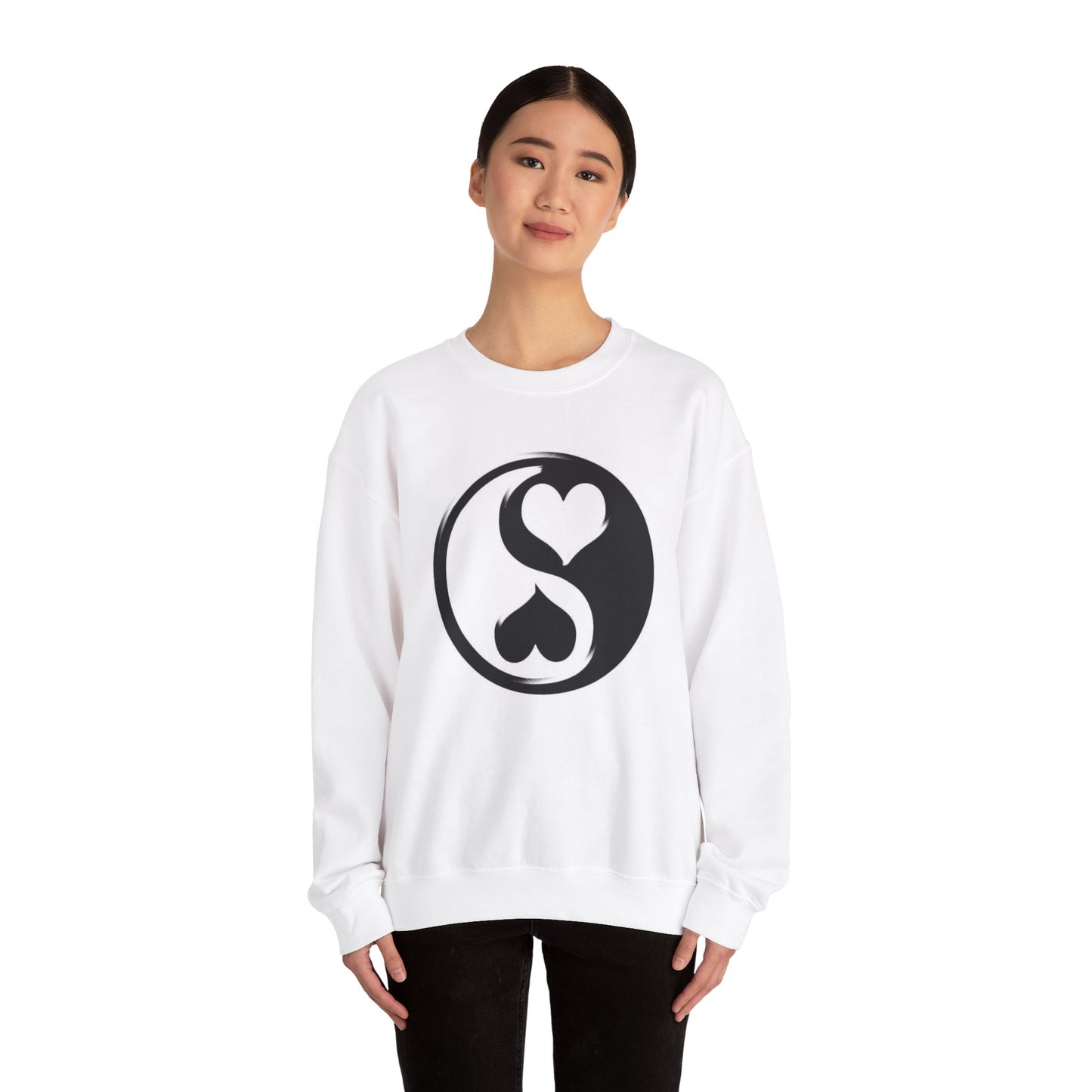 Women’s  Heavy Blend™ Crewneck Love Sweatshirt